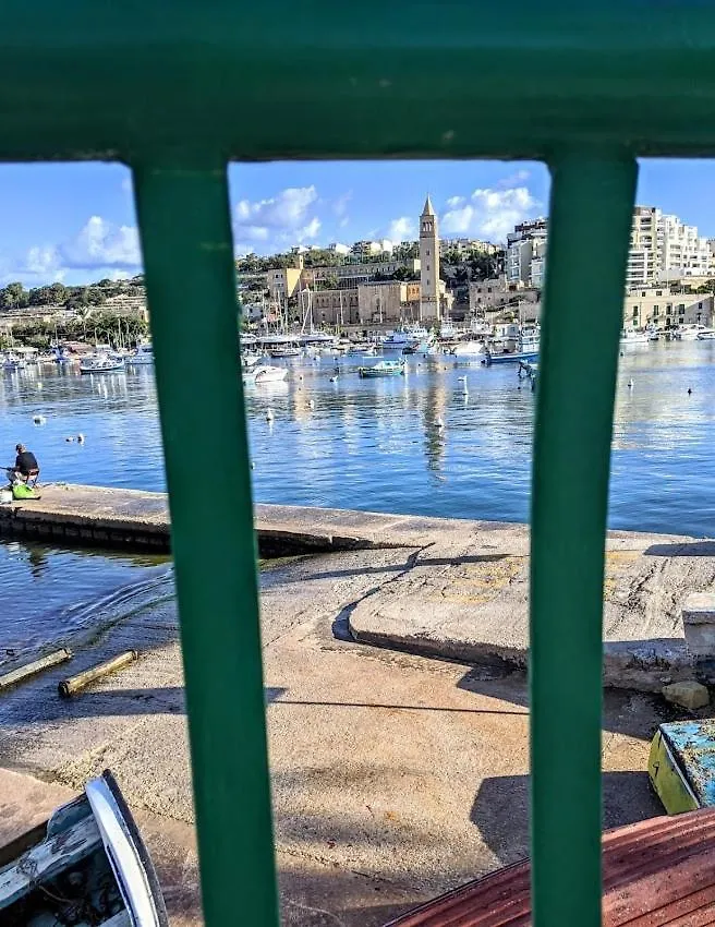 Silia's Maisonette Marsaskala