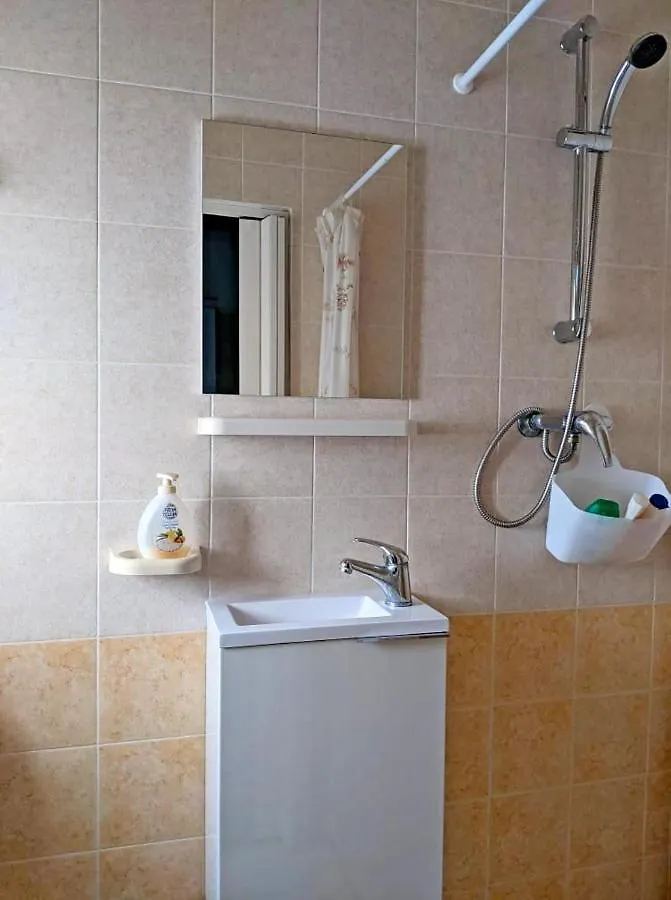Silia'S Maisonette Marsaskala Δωμάτια σε οικογενειακή κατοικία