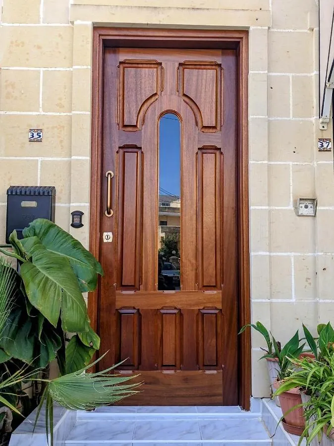 Silia'S Maisonette Marsaskala Δωμάτια σε οικογενειακή κατοικία